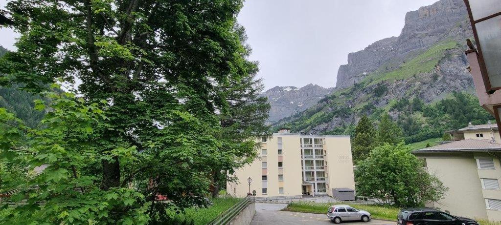 Apartments Haus Quelle Leukerbad Exterior foto